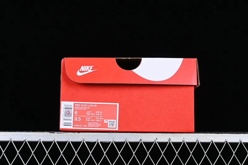 All categories Nk SB Dunk Series Nk SB Dunk Low low-top sneakers Nk SB Dunk Low "85" white and black double hook strap SB low-top sports and leisure sneakers DO9457-138